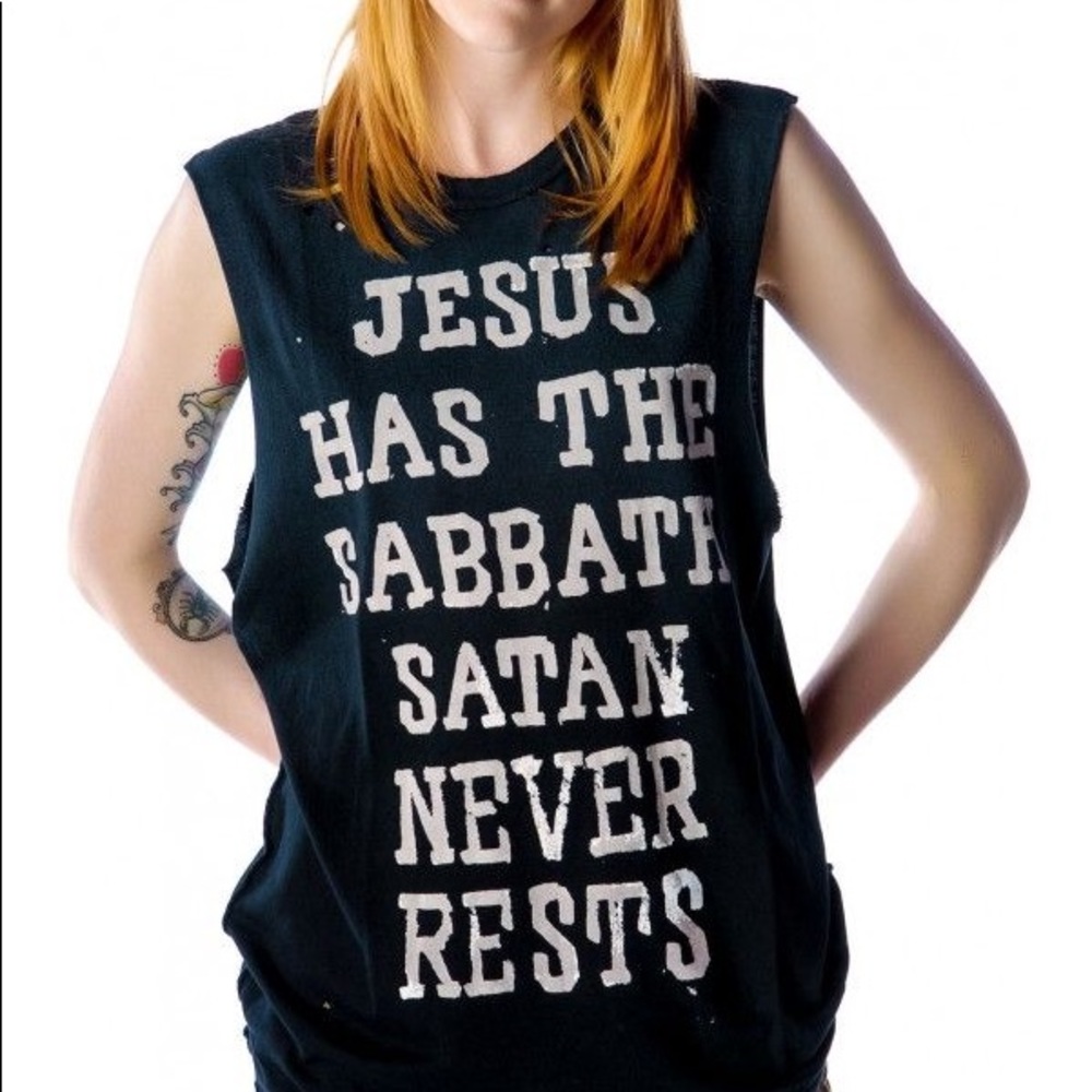 UNIF Jesus has the sabbath satan never rests muscle tank XL great condition goth